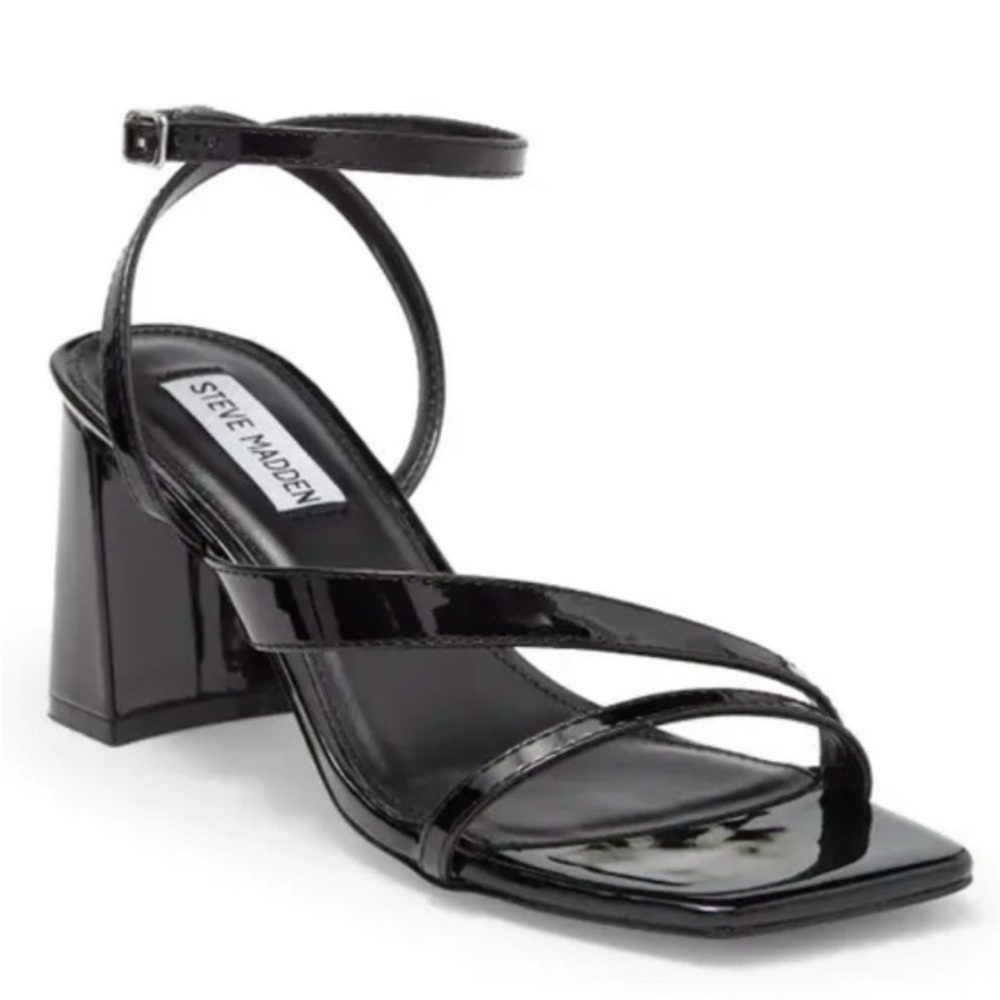 Steve Madden May Glossy Black Block Heel Sandals. 3” Heels. Size 6.5
